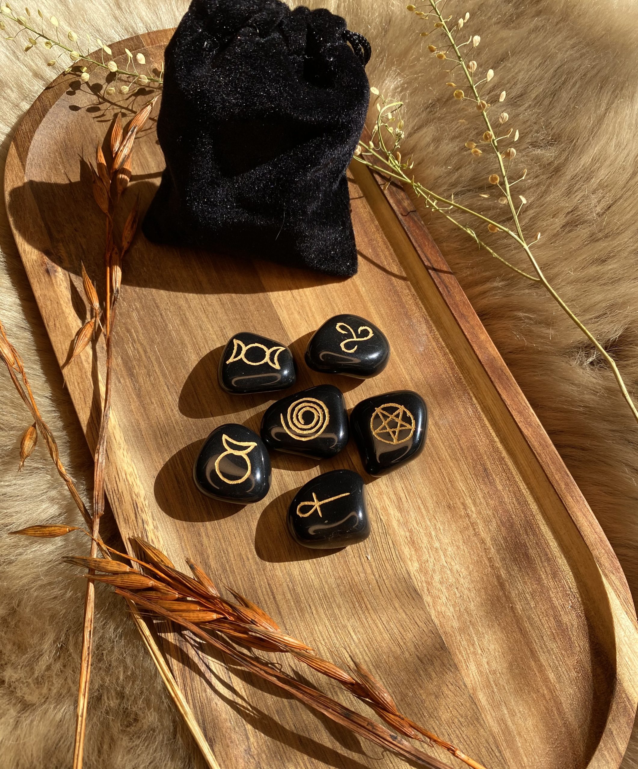 ''Wicca'' Musta akaatti symbolikivet - Image 2