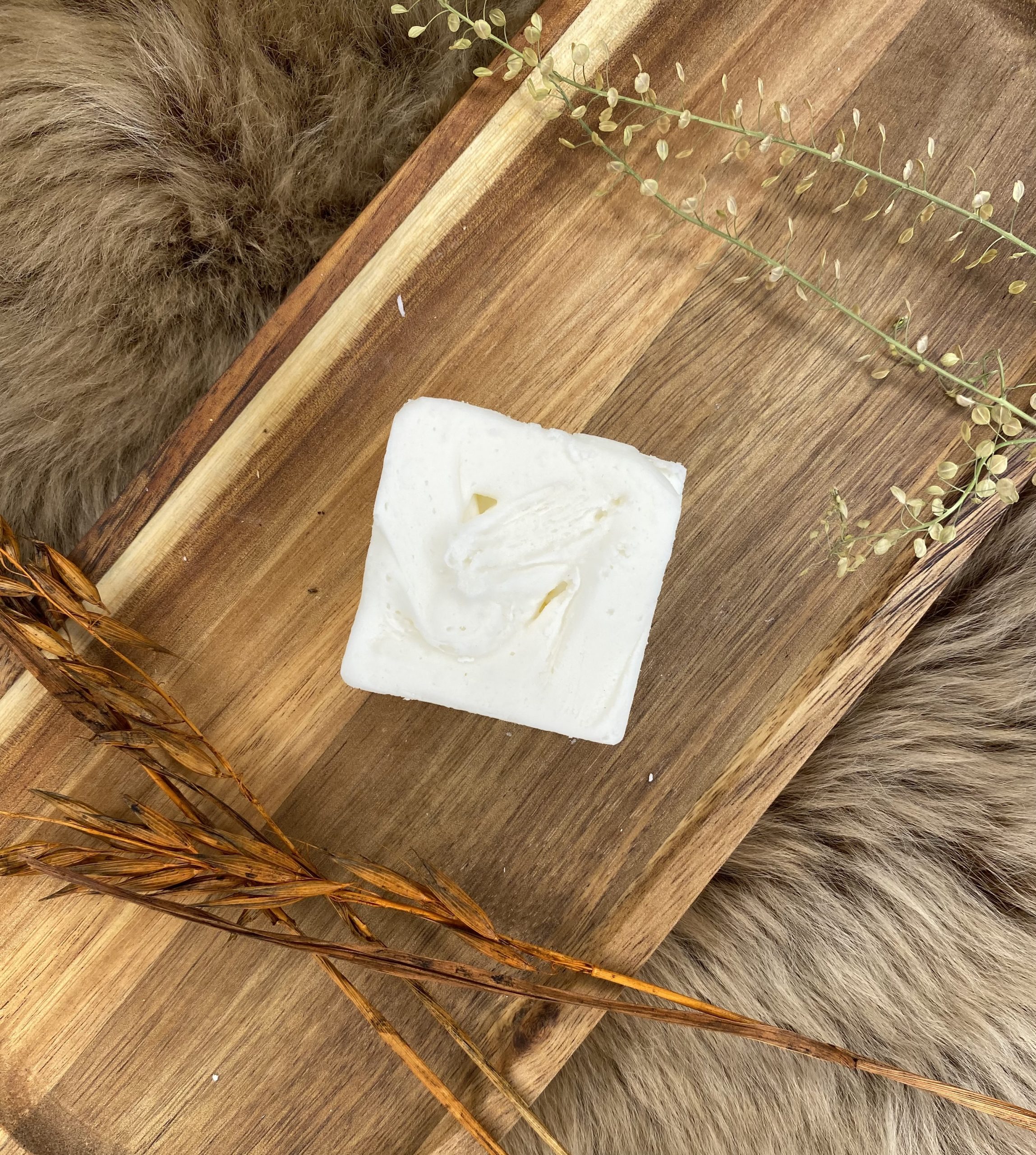 FIINI - Kaura-hunaja Shampoo - Image 2